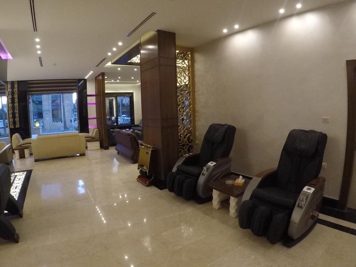 Virginia Hotel Suites Amman Esterno foto