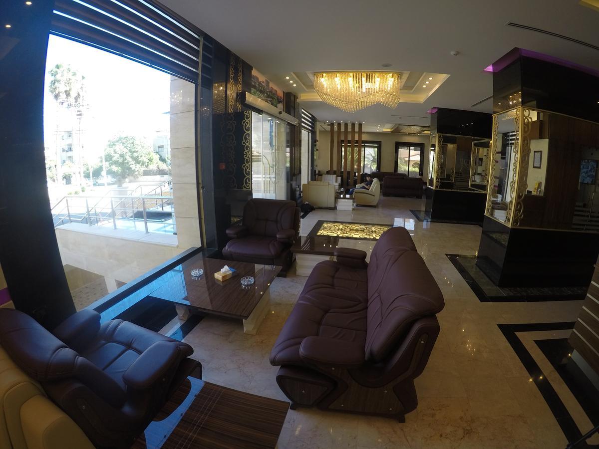 Virginia Hotel Suites Amman Esterno foto